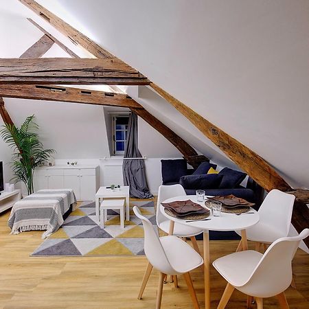 L'Azur / 100M Gare Apartment Tours Ngoại thất bức ảnh