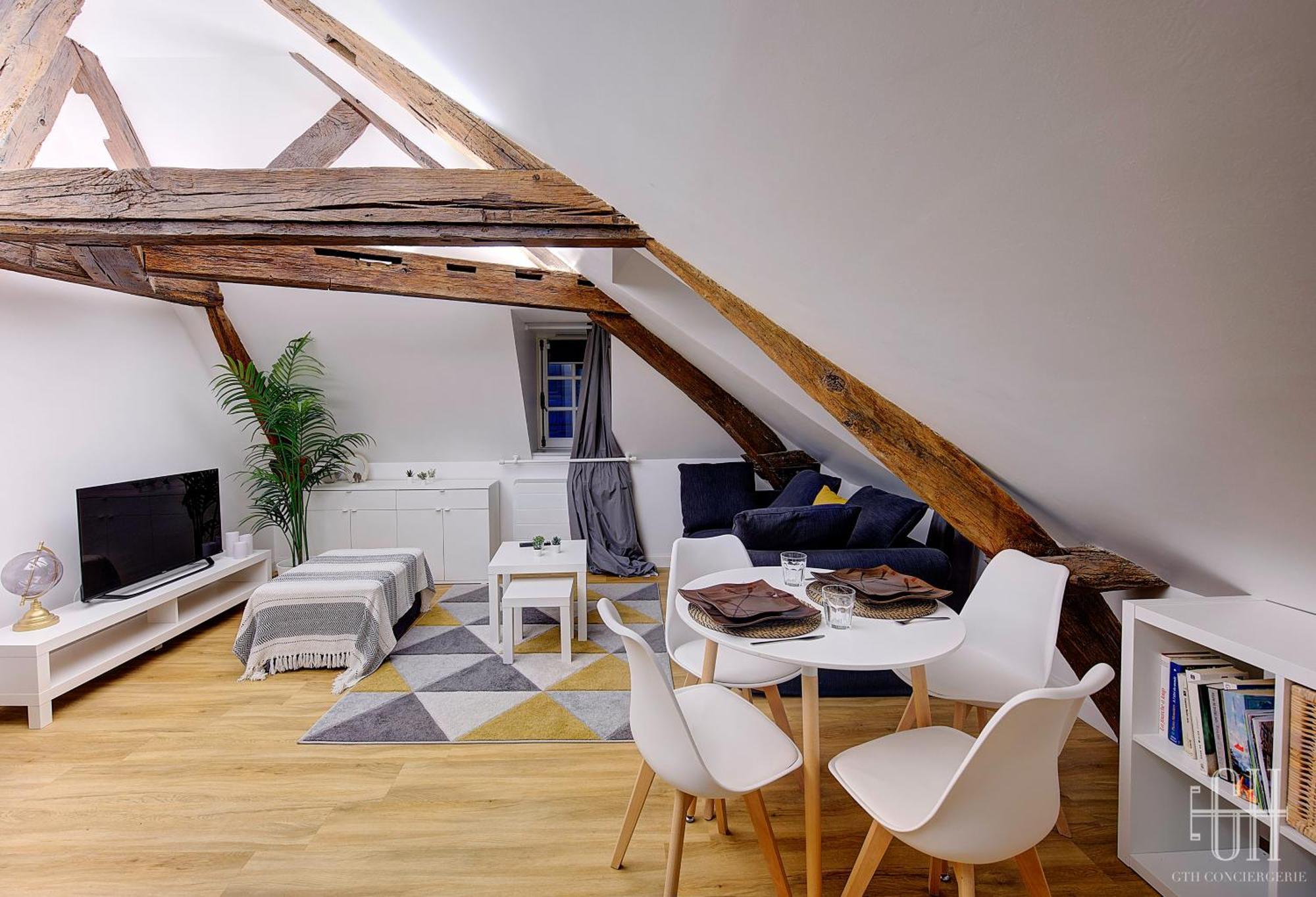 L'Azur / 100M Gare Apartment Tours Ngoại thất bức ảnh