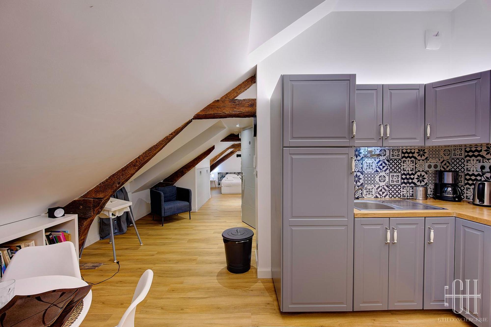 L'Azur / 100M Gare Apartment Tours Ngoại thất bức ảnh