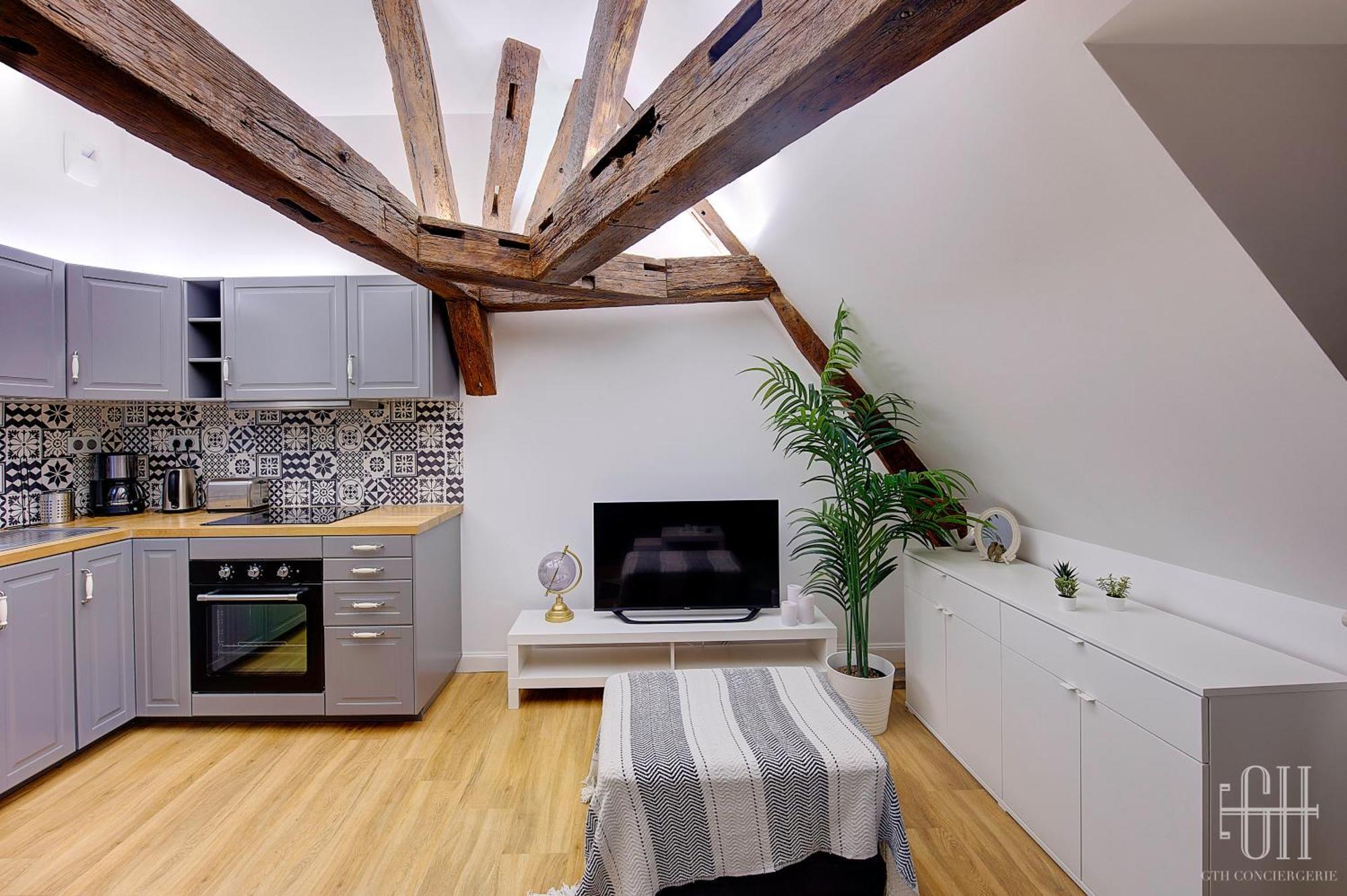 L'Azur / 100M Gare Apartment Tours Ngoại thất bức ảnh