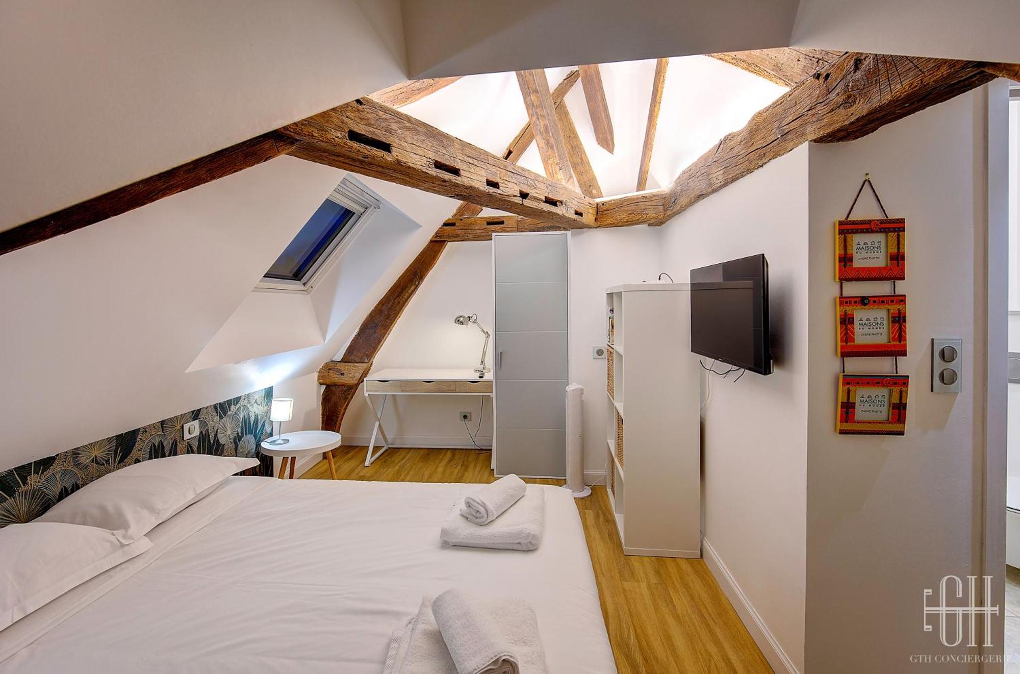 L'Azur / 100M Gare Apartment Tours Ngoại thất bức ảnh