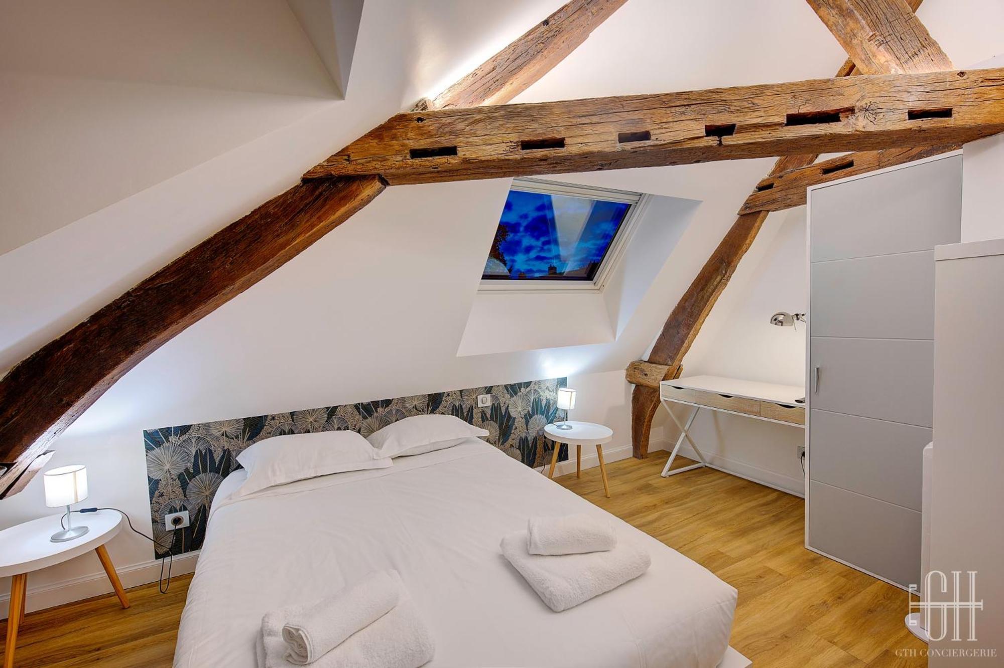 L'Azur / 100M Gare Apartment Tours Ngoại thất bức ảnh